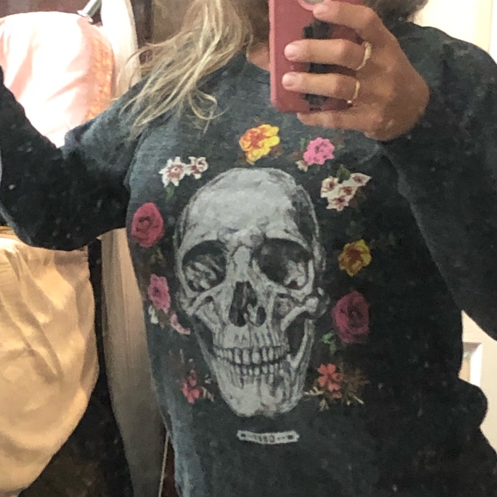 Obey sweatshirt skull flowers Halloween witchy costume